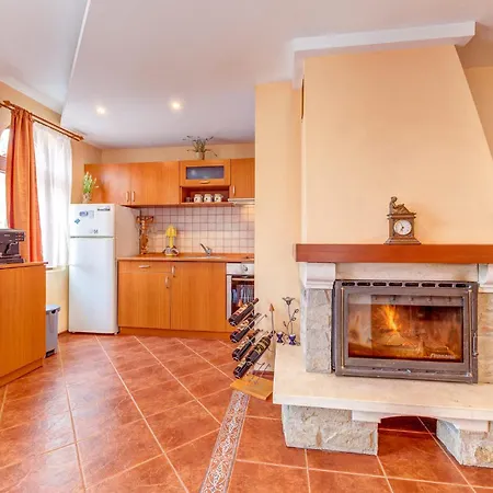 Spacious 2bd Forest Glade - Nature Views By Flat Mаnager Lägenhet