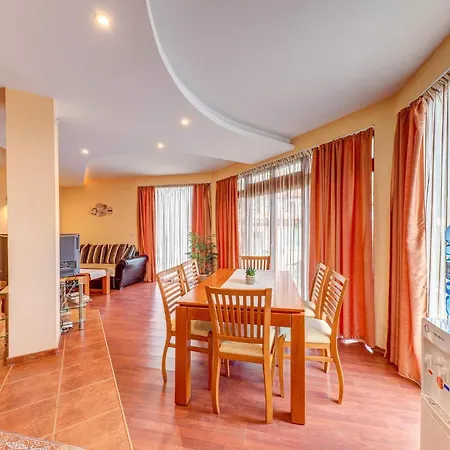 Spacious 2bd Forest Glade - Nature Views By Flat Mаnager Lägenhet Pamporovo